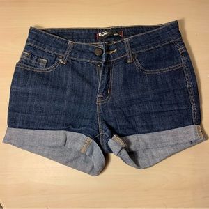 BDG mid rise shortie short denim cuffed shorts 26